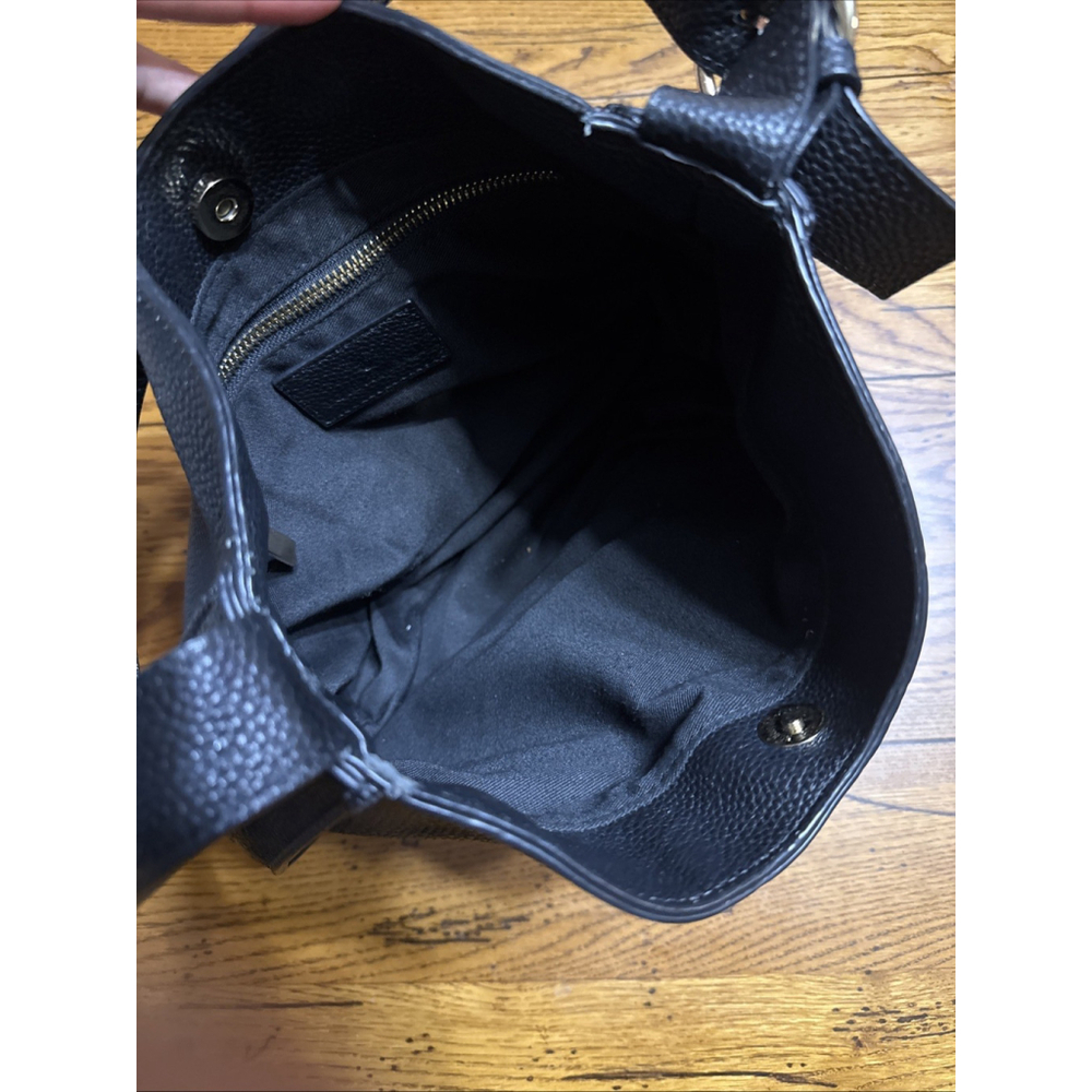 Tote Le Monde London Bucket Bag - Picture 7 of 10
